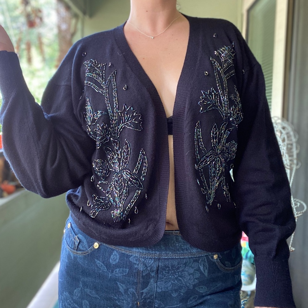 COPY - Embroided vintage cardigan